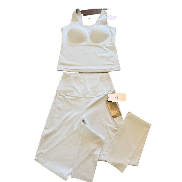 Baleaf Womens Athletic 2 Pc Leggings & Top Workout Activewear Size XS - M NWT - Picture 1 of 16